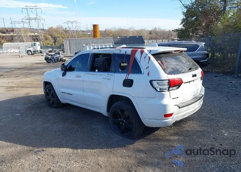 2015 Jeep Grand Cherokee Laredo z USA, uszkodzony, nr VIN 1C4RJFAGXFC206212